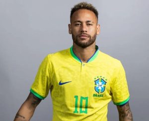 Neymar Jr.: The Rising Star's Fortune